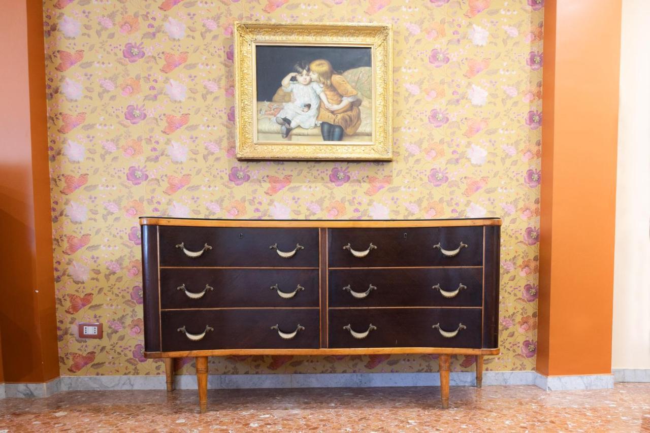 La Casa Di Daniela Lägenhet Lido di Ostia Exteriör bild