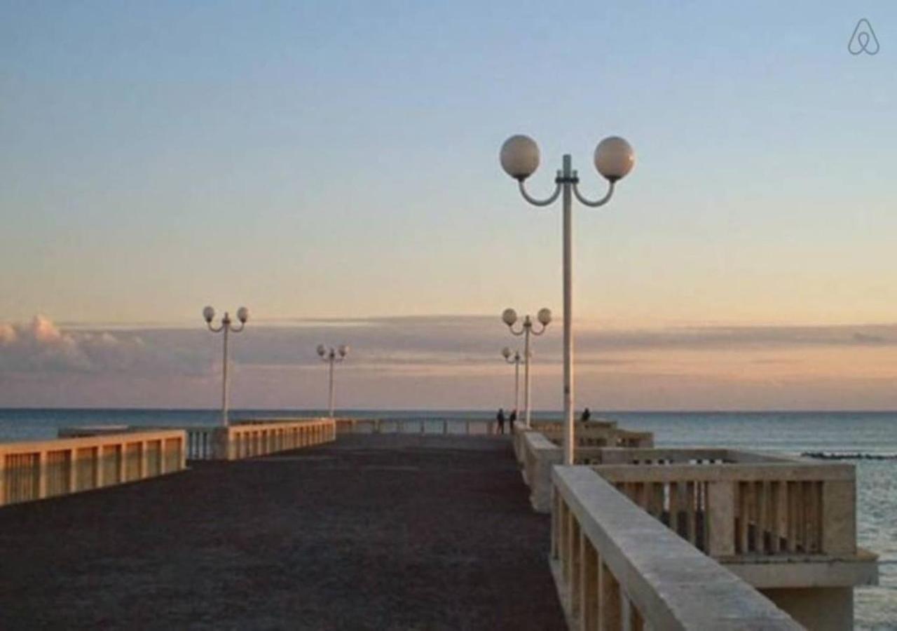 La Casa Di Daniela Lägenhet Lido di Ostia Exteriör bild