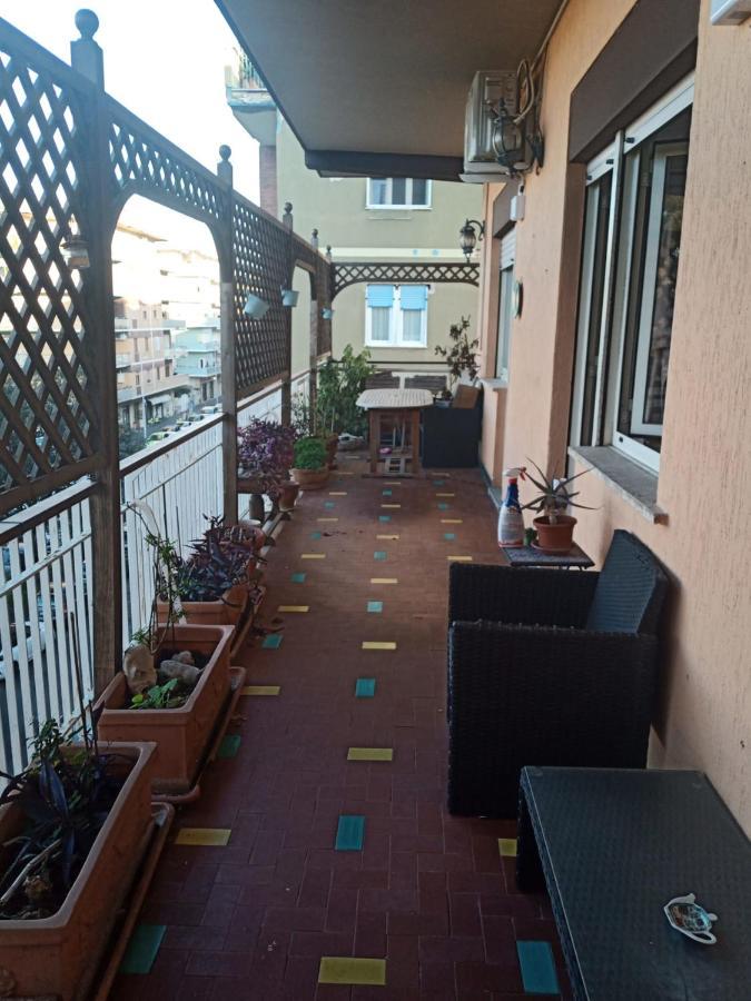 La Casa Di Daniela Lägenhet Lido di Ostia Exteriör bild